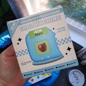 Children's Puzzle Card Machine - Blue